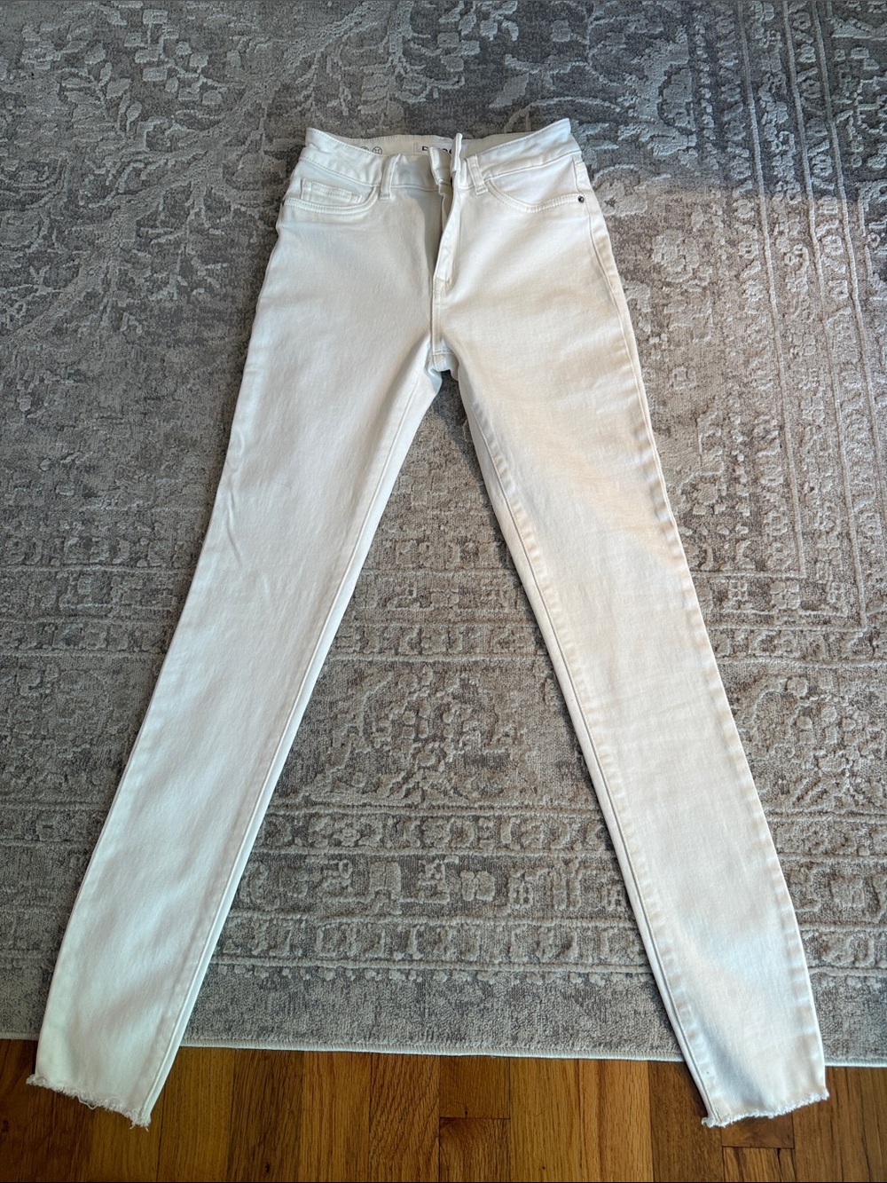 DL1961 White Skinny Jeans - High-Rise Stretch